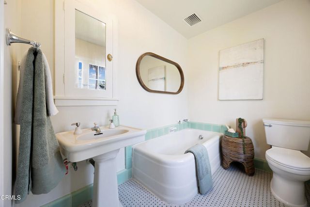 130 Champion Place, Alhambra, CA 91801