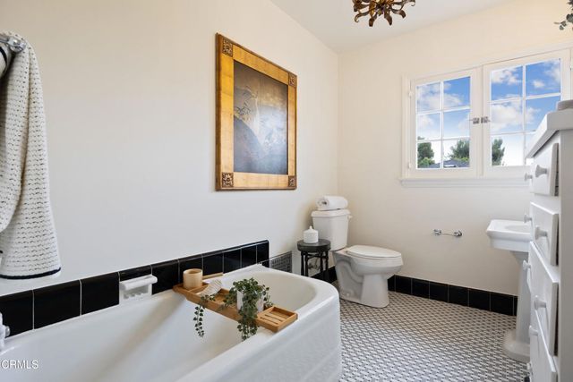 130 Champion Place, Alhambra, CA 91801
