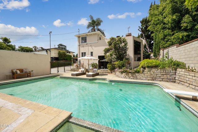 130 Champion Place, Alhambra, CA 91801