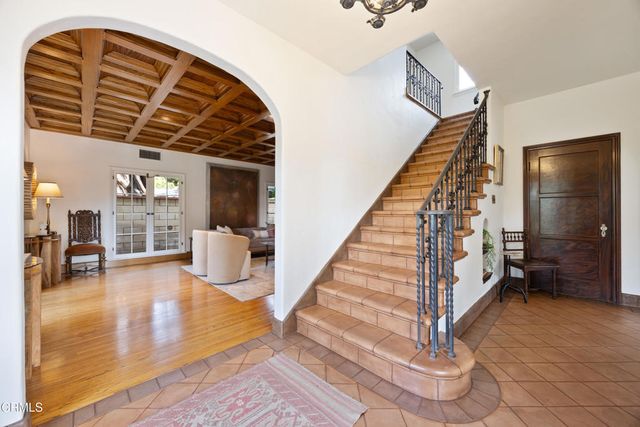 130 Champion Place, Alhambra, CA 91801
