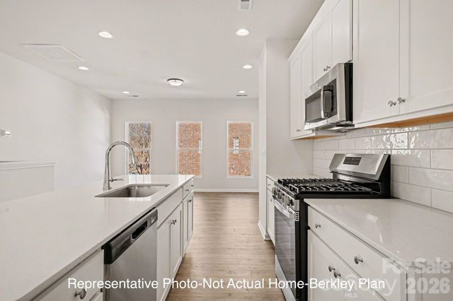 2326 Rachelwood Drive, Charlotte, NC 28273