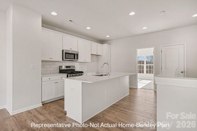 2326 Rachelwood Drive, Charlotte, NC 28273