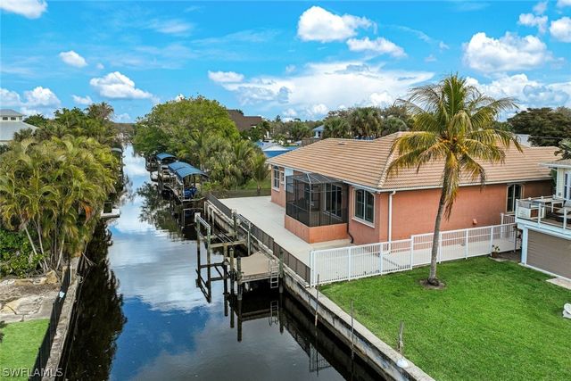 27259 High Seas LN, Bonita Springs, FL 34135
