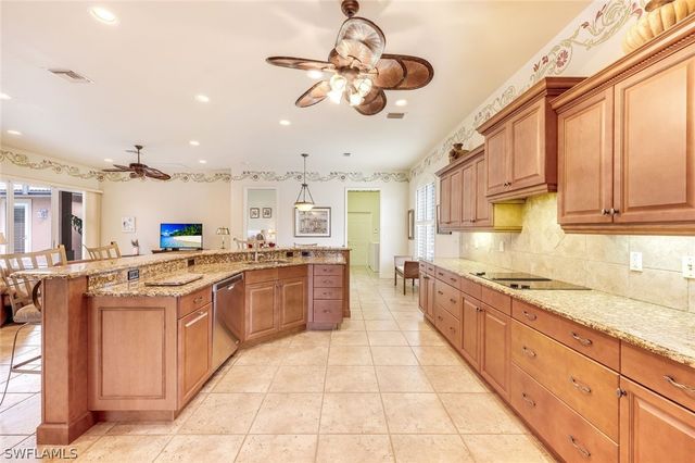27259 High Seas LN, Bonita Springs, FL 34135