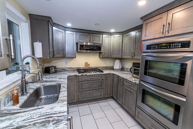 294 Mason Road, Milford, NH 03055