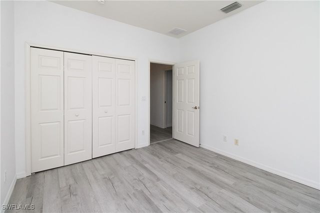 3927 Aurora CT, Naples, FL 34116