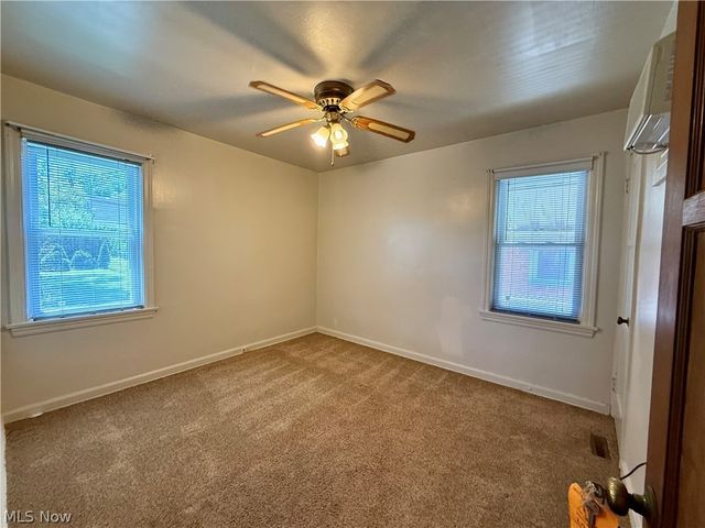2427 Fortune Avenue, Parma, OH 44134