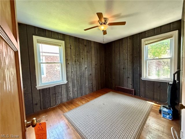 2427 Fortune Avenue, Parma, OH 44134