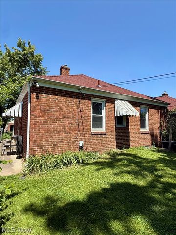 2427 Fortune Avenue, Parma, OH 44134