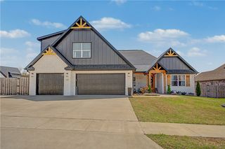 277 Mill Park Lane, Elm Springs, AR 72762