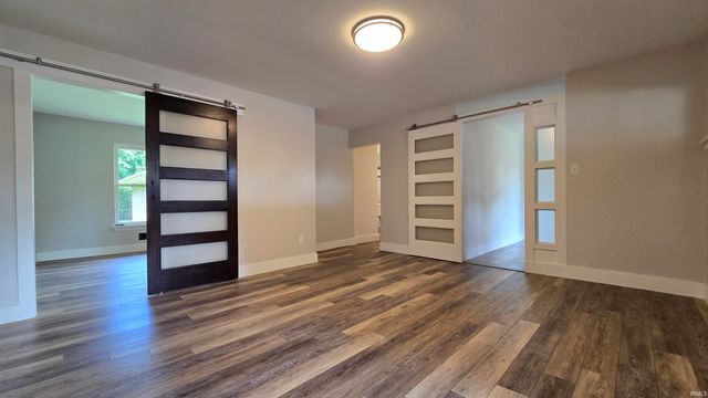 2226 E Gum Street, Evansville, IN 47714