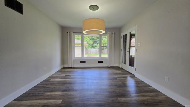 2226 E Gum Street, Evansville, IN 47714
