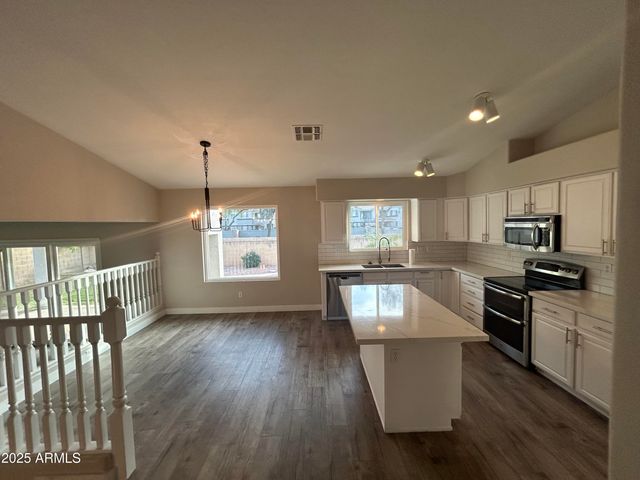 1611 W MUSKET Way, Chandler, AZ 85286