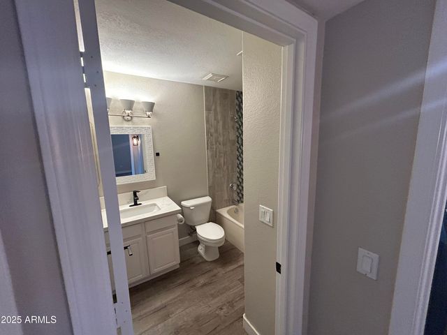 1611 W MUSKET Way, Chandler, AZ 85286