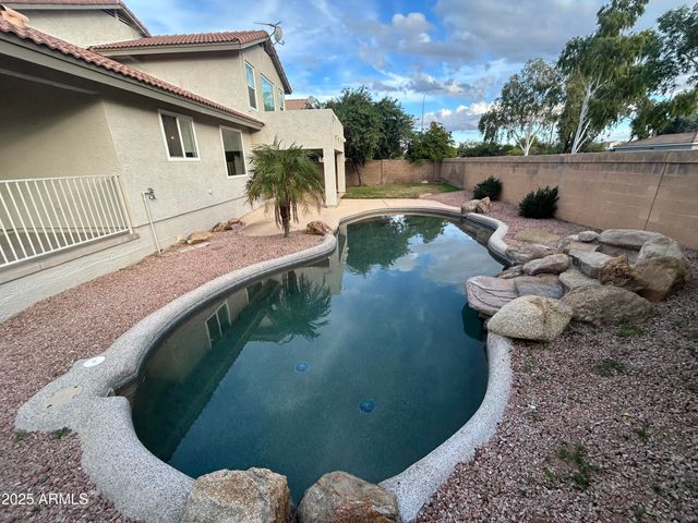 1611 W MUSKET Way, Chandler, AZ 85286