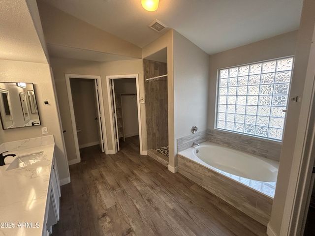 1611 W MUSKET Way, Chandler, AZ 85286