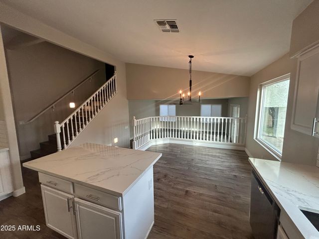 1611 W MUSKET Way, Chandler, AZ 85286