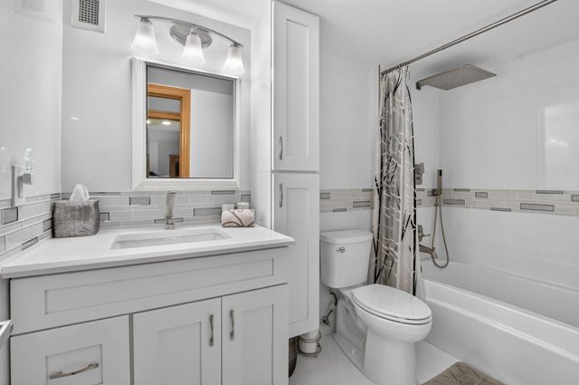 1000 S Ocean Boulevard PHG, Pompano Beach, FL 33062