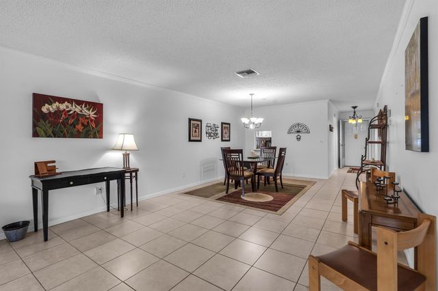 2886 Fernley Drive E 76, West Palm Beach, FL 33415
