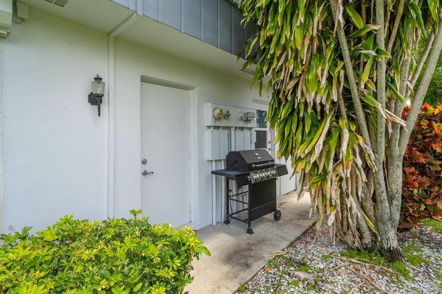 2886 Fernley Drive E 76, West Palm Beach, FL 33415