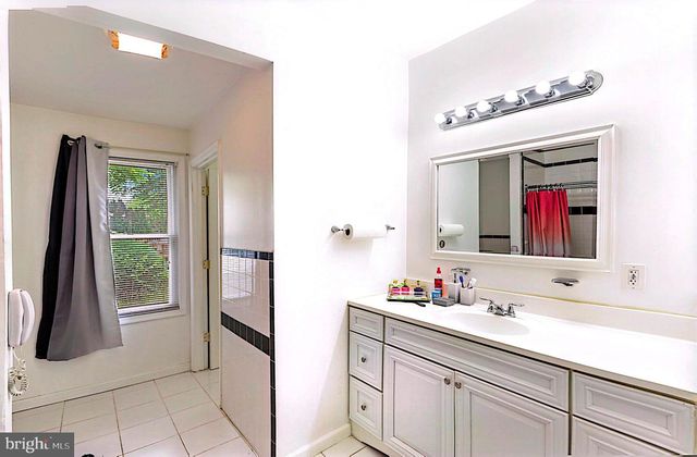 302 QUACKENBOS ST NW, Washington, DC 20011