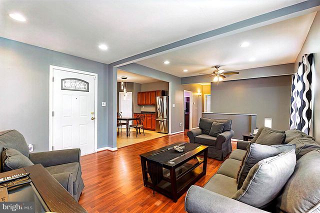 302 QUACKENBOS ST NW, Washington, DC 20011