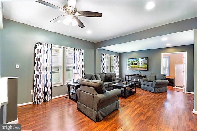 302 QUACKENBOS ST NW, Washington, DC 20011