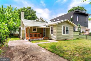 302 QUACKENBOS ST NW, Washington, DC 20011