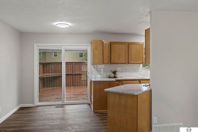4700 Grassridge Road, Lincoln, NE 68512