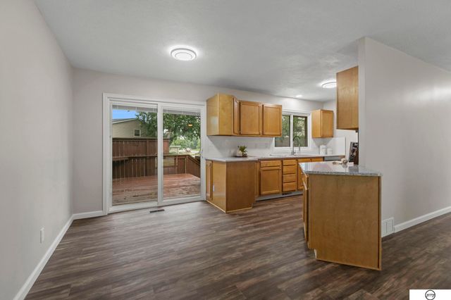 4700 Grassridge Road, Lincoln, NE 68512