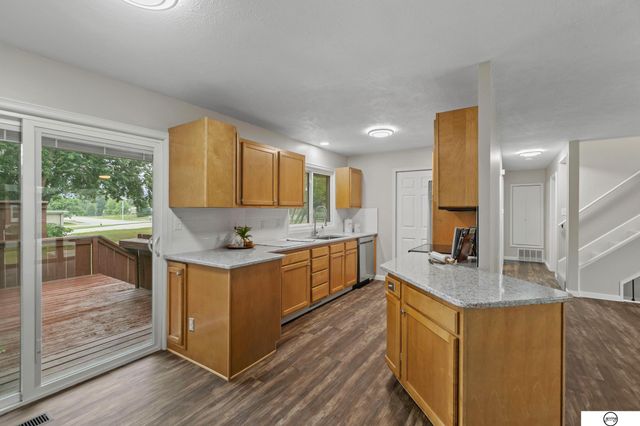 4700 Grassridge Road, Lincoln, NE 68512