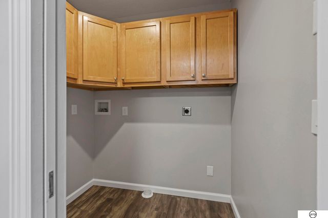 4700 Grassridge Road, Lincoln, NE 68512