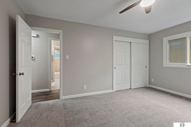 4700 Grassridge Road, Lincoln, NE 68512