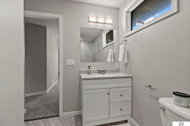 4700 Grassridge Road, Lincoln, NE 68512