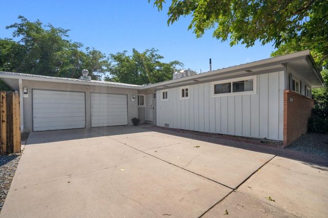 2720 PENNSYLVANIA Street NE, Albuquerque, NM 87110