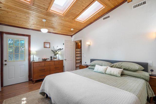 2720 PENNSYLVANIA Street NE, Albuquerque, NM 87110