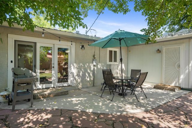 2720 PENNSYLVANIA Street NE, Albuquerque, NM 87110