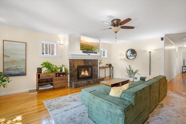 2720 PENNSYLVANIA Street NE, Albuquerque, NM 87110