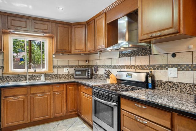 2720 PENNSYLVANIA Street NE, Albuquerque, NM 87110