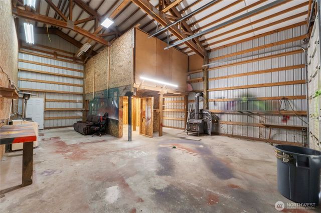 8646 Stavis Bay Rd NW, Seabeck, WA 98380