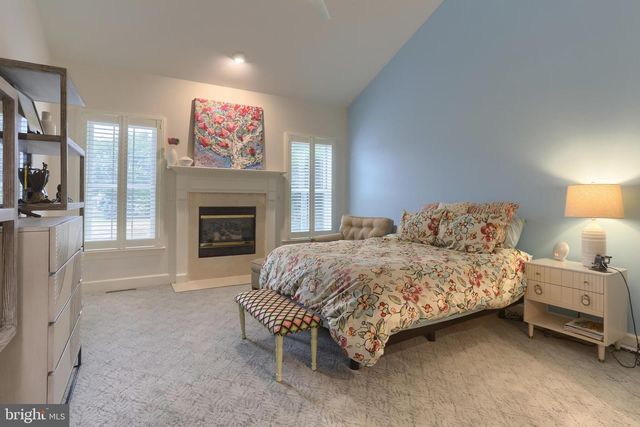 1131 CORD DR, Hummelstown, PA 17036