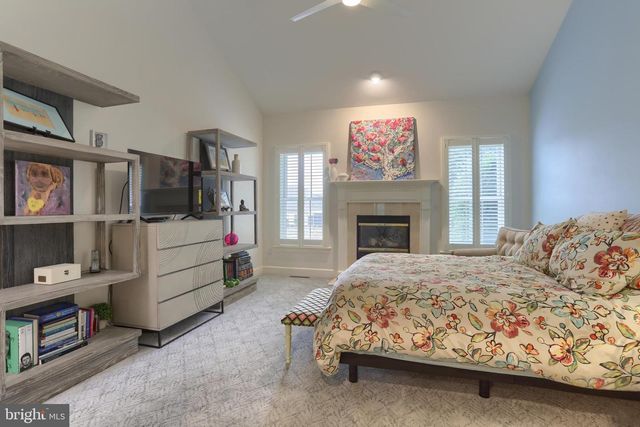 1131 CORD DR, Hummelstown, PA 17036