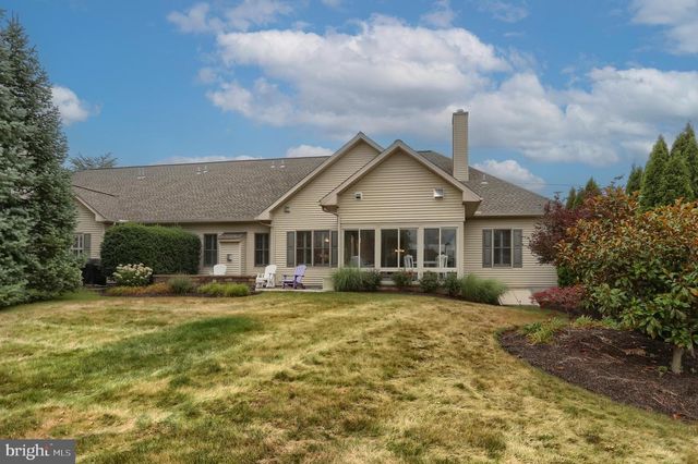 1131 CORD DR, Hummelstown, PA 17036