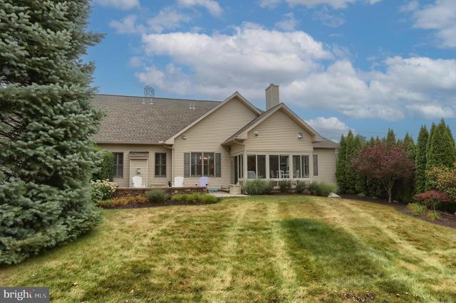 1131 CORD DR, Hummelstown, PA 17036