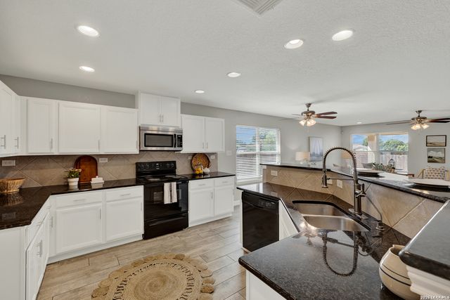 1442 Jordan Xing, New Braunfels, TX 78130