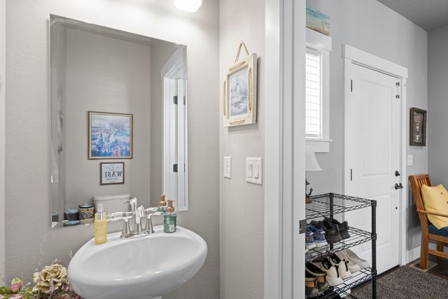 1737 N Meyers Ct, Liberty Lake, WA 99016