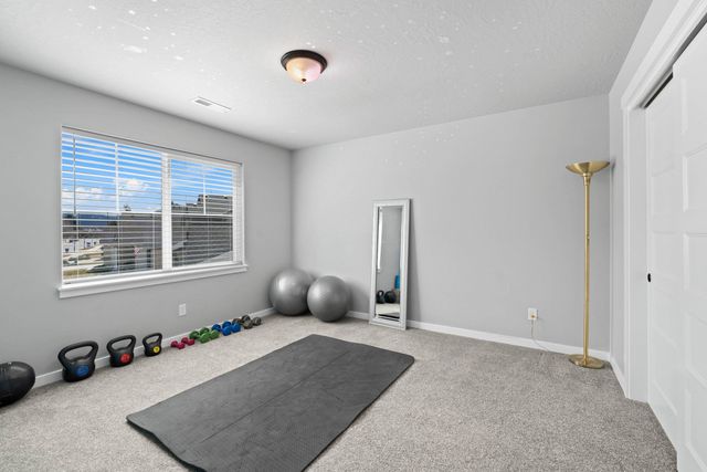 1737 N Meyers Ct, Liberty Lake, WA 99016