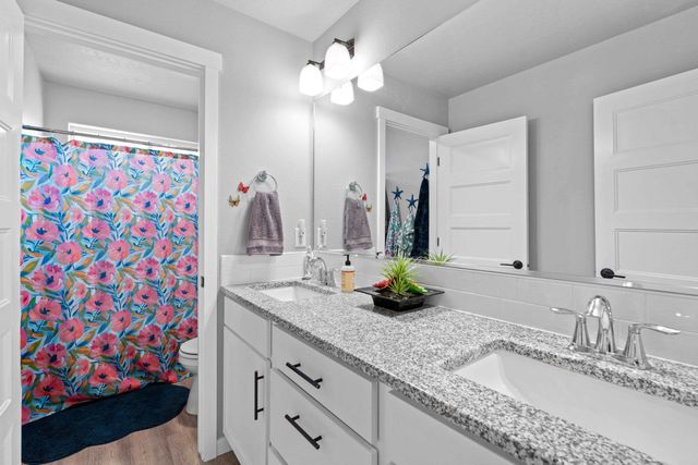 1737 N Meyers Ct, Liberty Lake, WA 99016