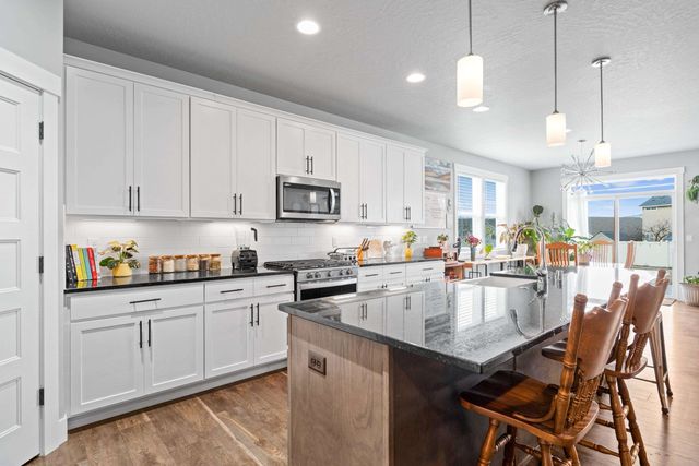 1737 N Meyers Ct, Liberty Lake, WA 99016