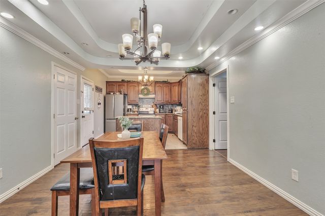 6472 County Road 1160, Barry, TX 75102